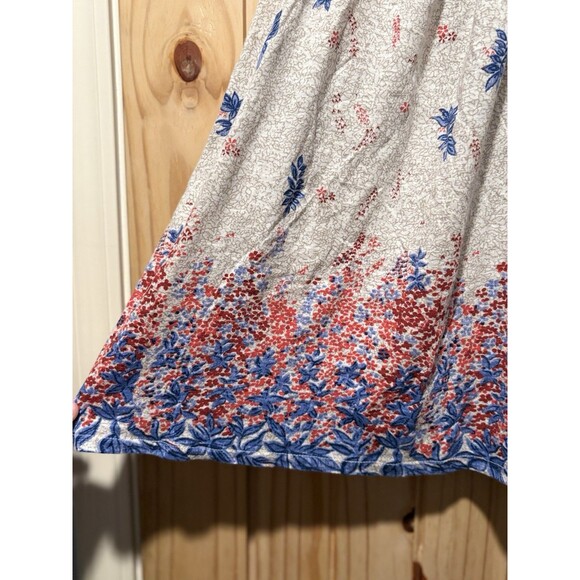 Lucky Brand Tank Top Womens Size Medium Blue Red Floral Crochet Sleeveless Racer - Picture 2 of 4